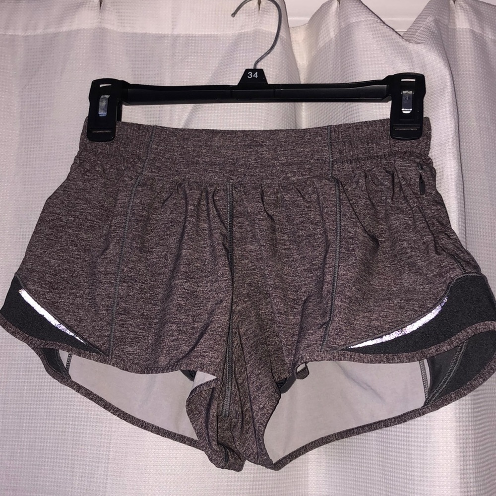 Lululemon hotty hot short size 4